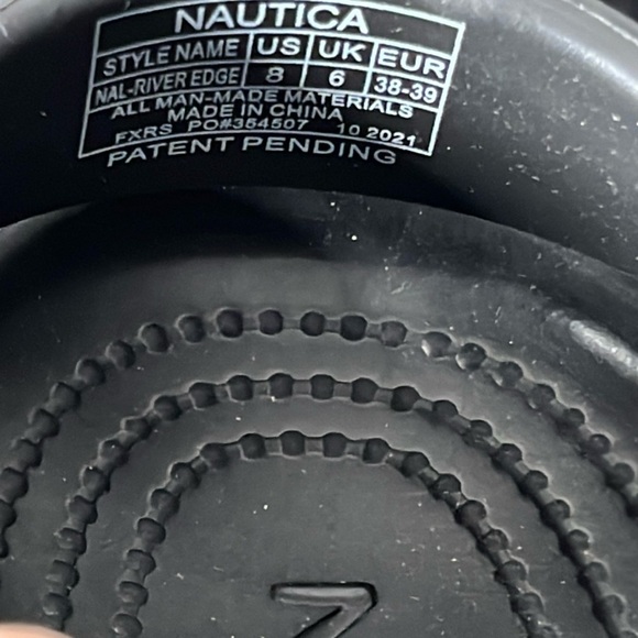 NAUTICA Women’s Black Cut Out Slide On Mules Clogs Size 8 - Picture 7 of 7